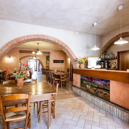 Vecchia Fattoria Castelli Apartmanhotel