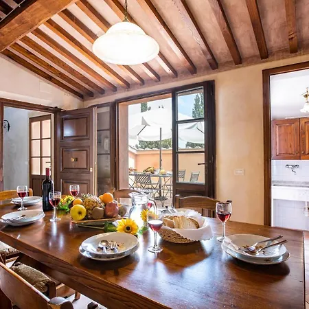 Apartmanhotel Vecchia Fattoria Castelli